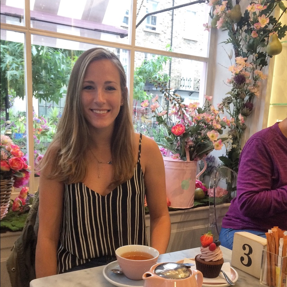 Meet your Posher, Madison